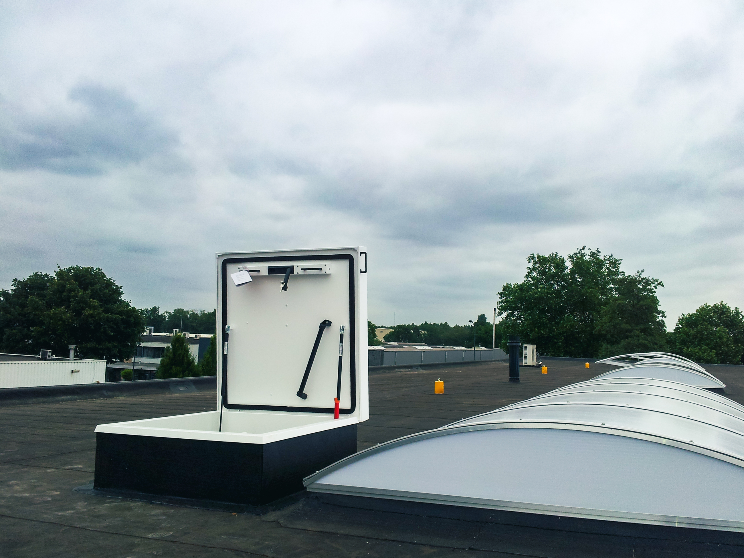 Staka DL-Serie Dakluik Bucas Installatiebedrijven Oosterhout