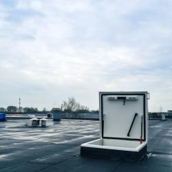 thumbnail-staka_dakluik_met_opsteekladder_dakluik_productiehal_gorinchem_2.jpg